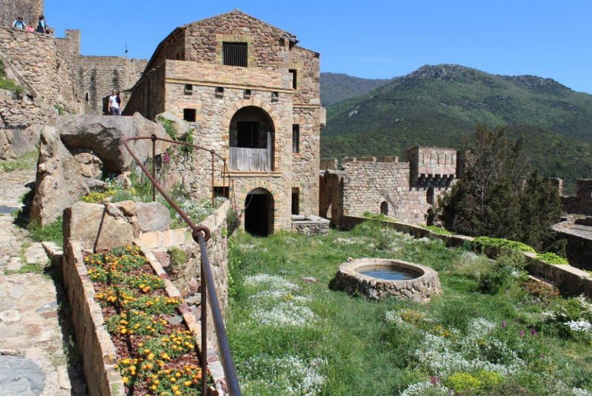 Castell de Rocabertí, Spain